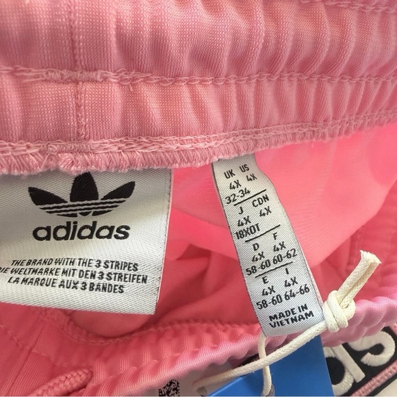 SOLD OUT - Picture 4 of 7